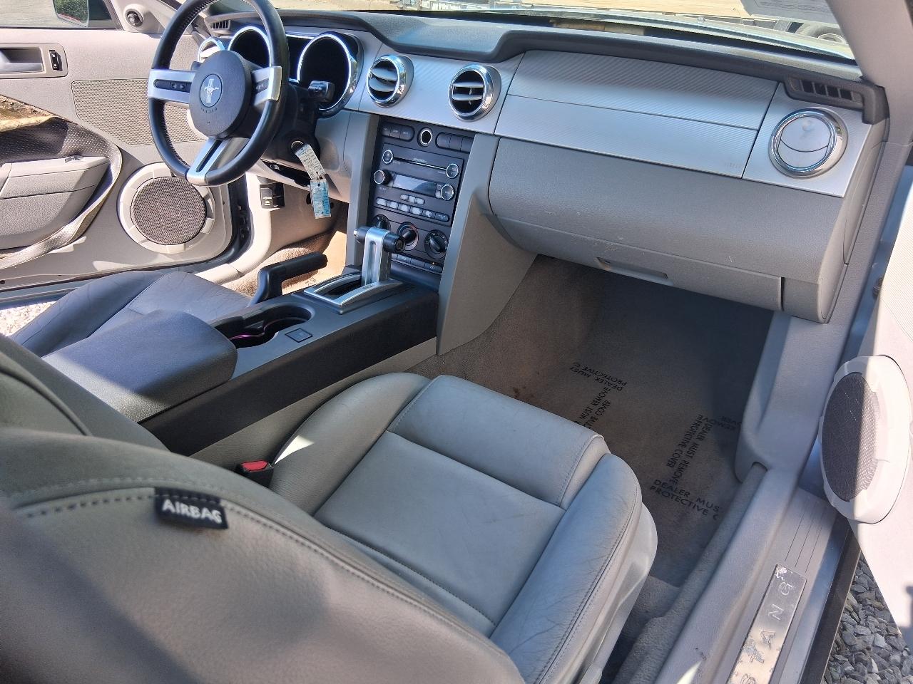 Ford Mustang 2dr Cpe Premium 2008