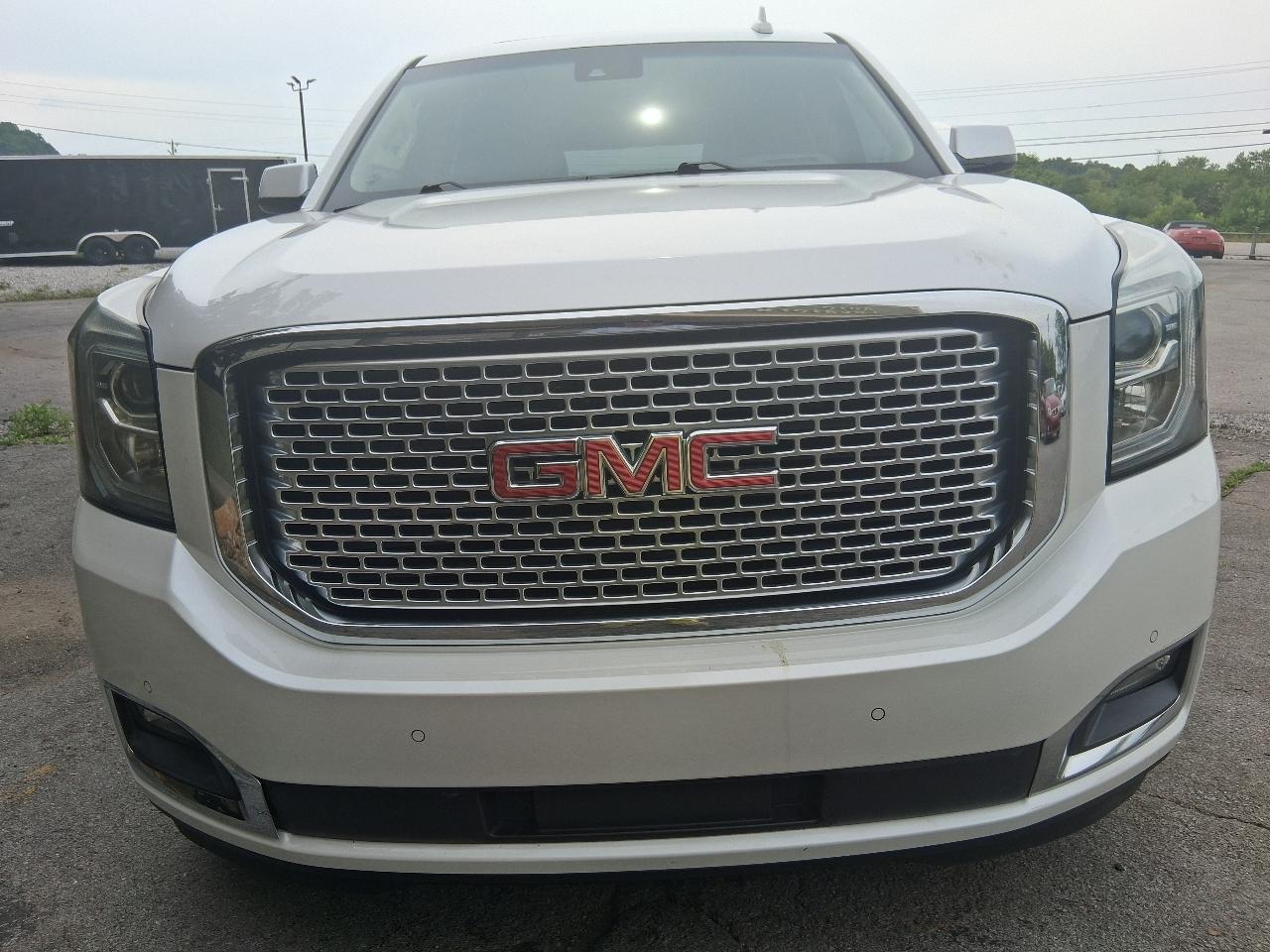 GMC Yukon 4WD 4dr Denali 2017