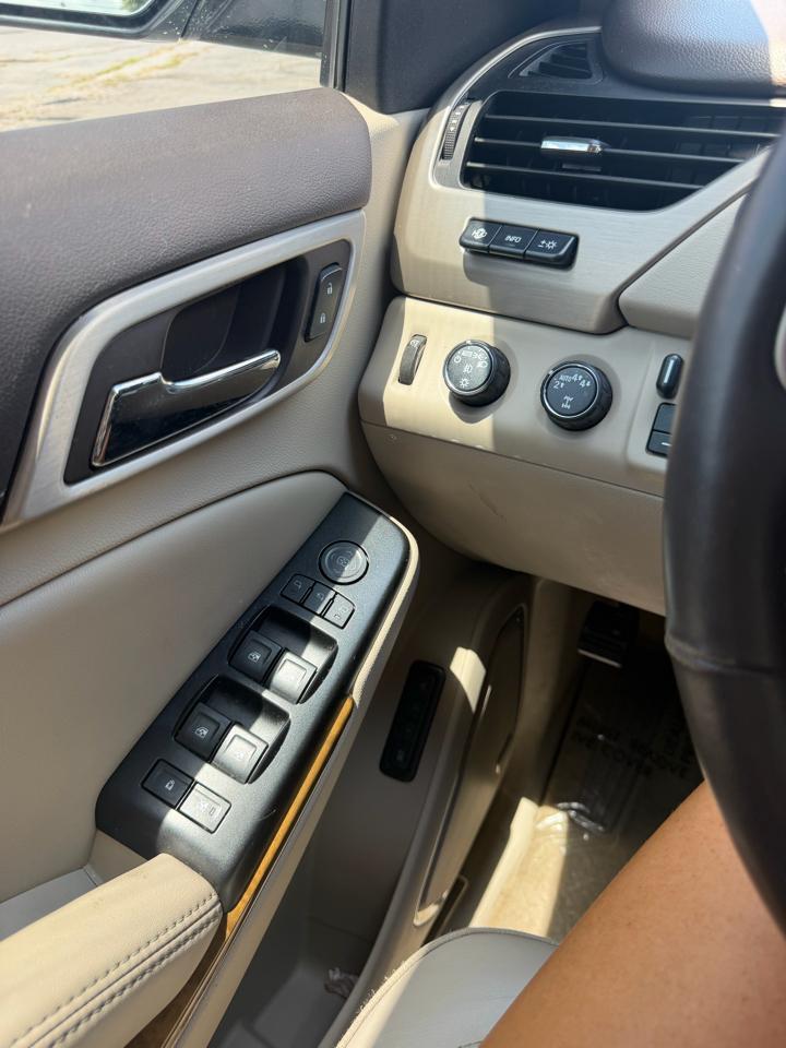 GMC Yukon 4WD 4dr Denali 2017