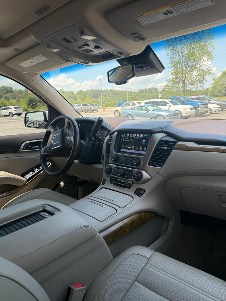 GMC Yukon 4WD 4dr Denali 2017