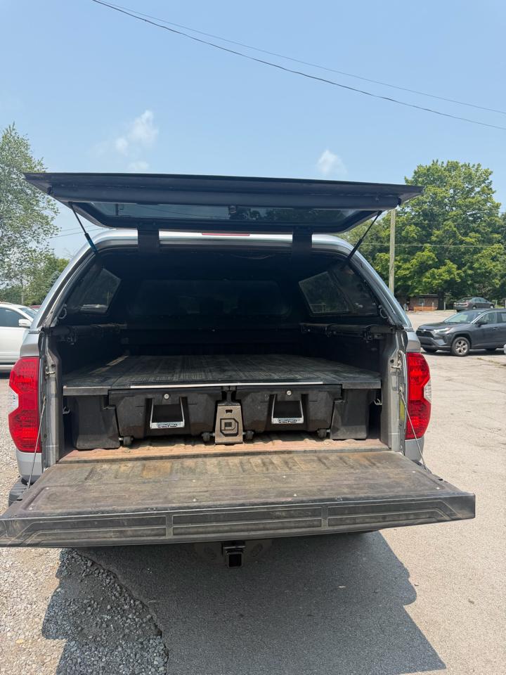 Toyota Tundra 4WD Truck Double Cab 4.6L V8 6-Spd AT SR5 (Natl) 2014