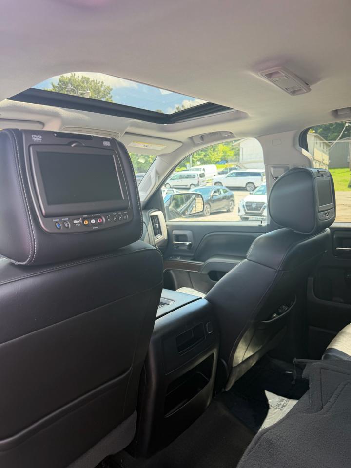 GMC Sierra 1500 4WD Crew Cab 153.0" Denali 2017