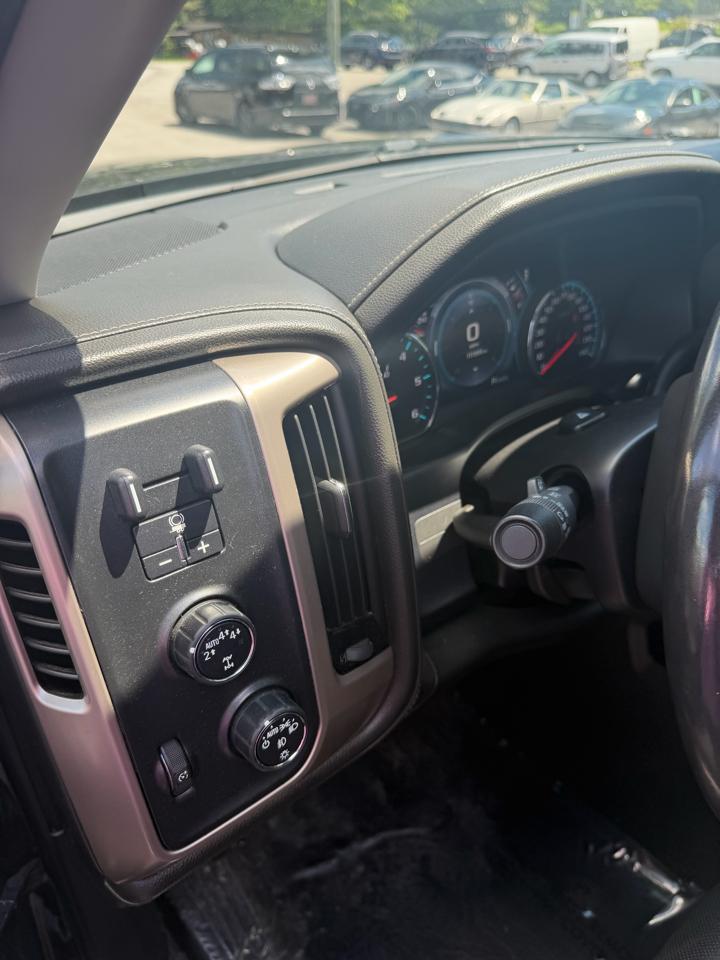 GMC Sierra 1500 4WD Crew Cab 153.0" Denali 2017