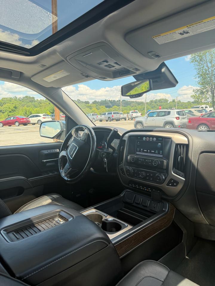GMC Sierra 1500 4WD Crew Cab 153.0" Denali 2017