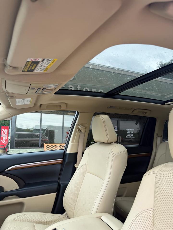 Toyota Highlander Limited V6 AWD (Natl) 2018