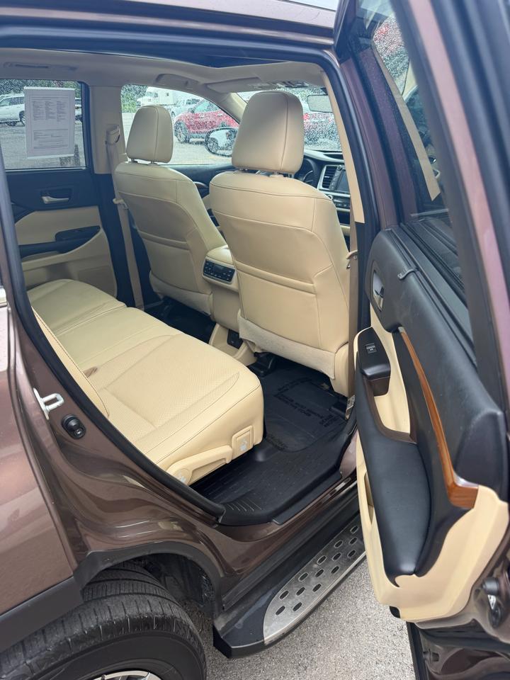 Toyota Highlander Limited V6 AWD (Natl) 2018