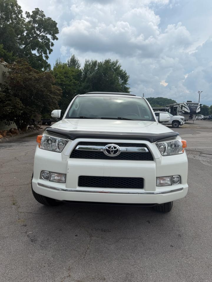 Toyota 4Runner 2WD 4dr V6 SR5 (Natl) 2013
