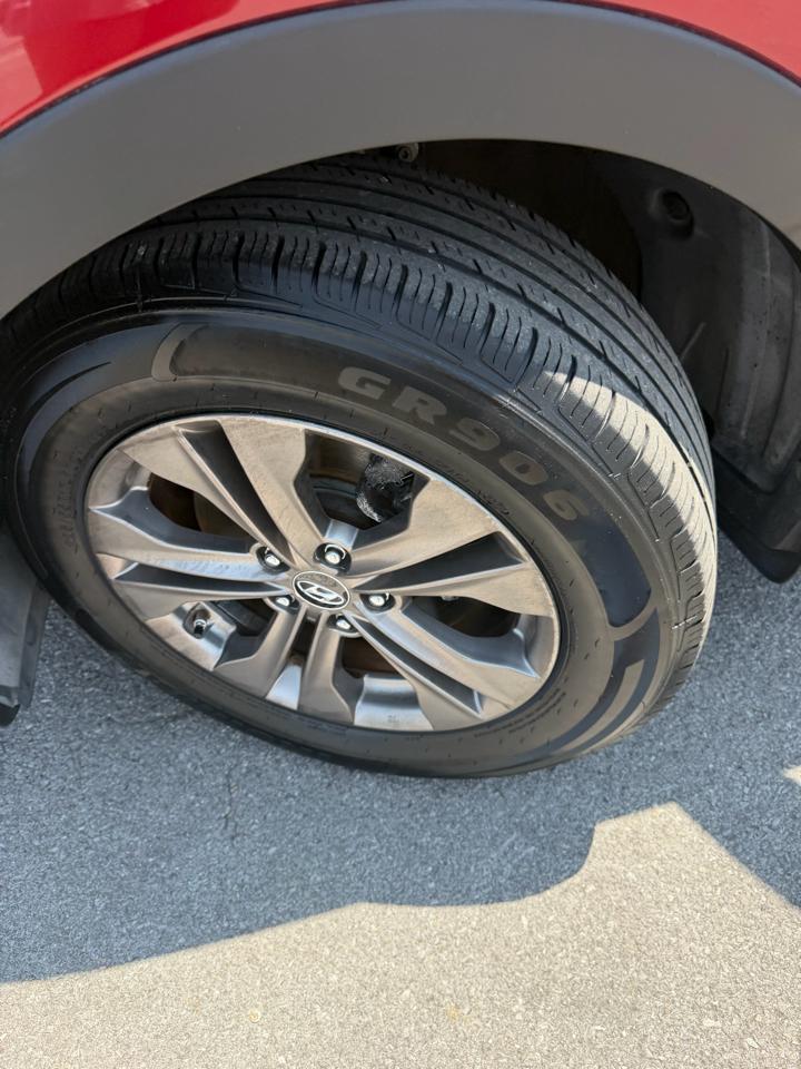 Hyundai Santa Fe FWD 4dr Sport 2013