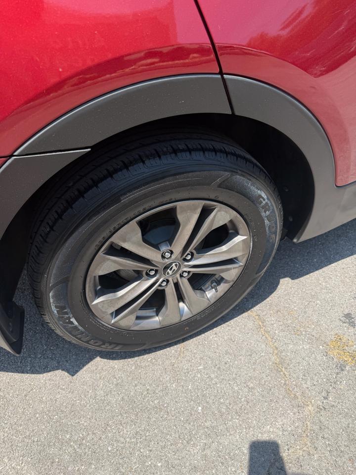 Hyundai Santa Fe FWD 4dr Sport 2013