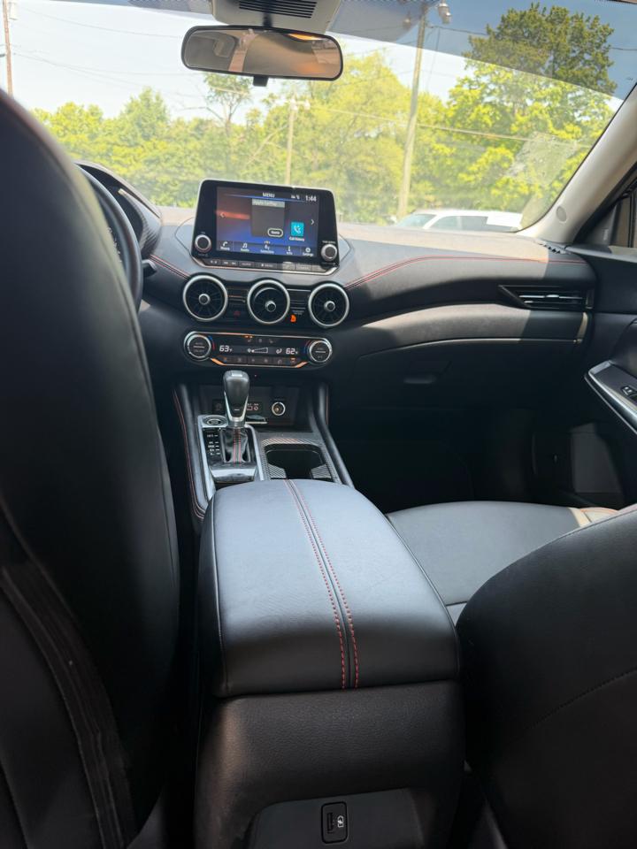 Nissan Sentra  2024