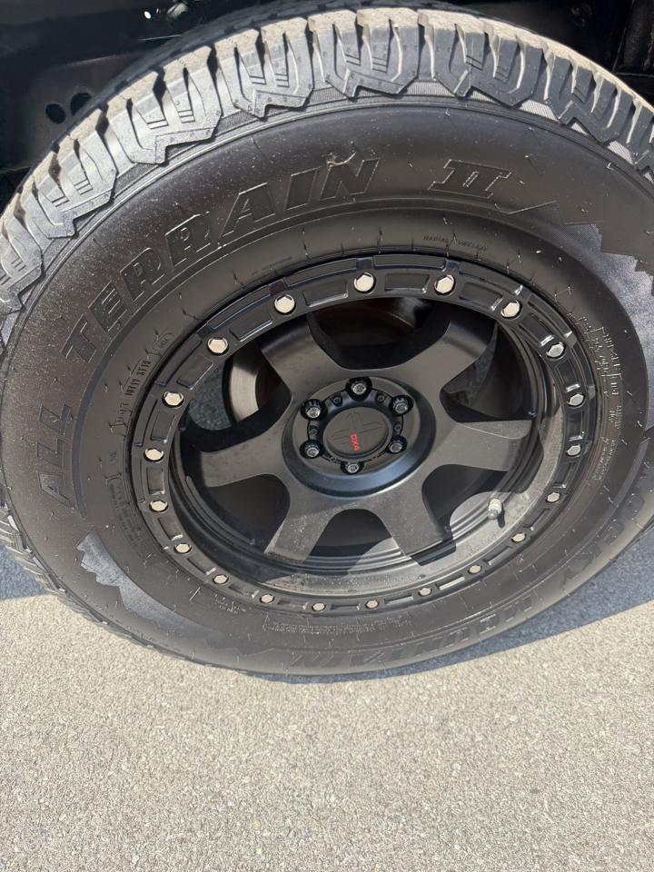 Nissan Frontier Crew Cab 4x4 SV V6 Auto 2018