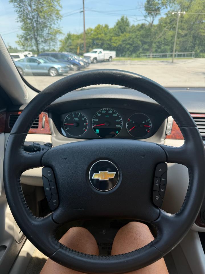 Chevrolet Impala 4dr Sdn LT Fleet 2011