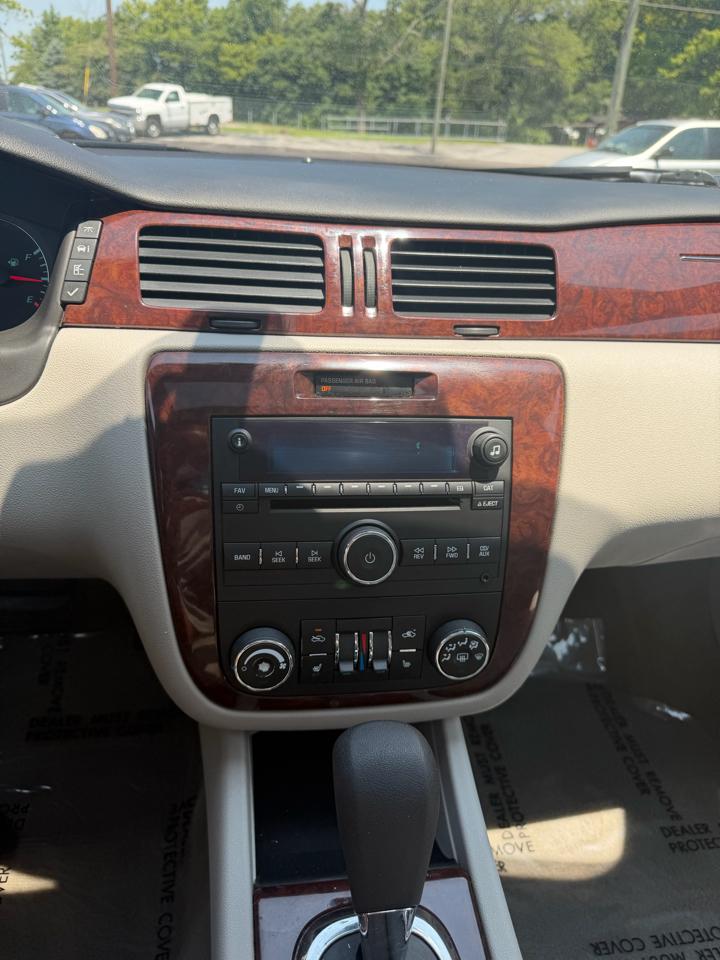 Chevrolet Impala 4dr Sdn LT Fleet 2011