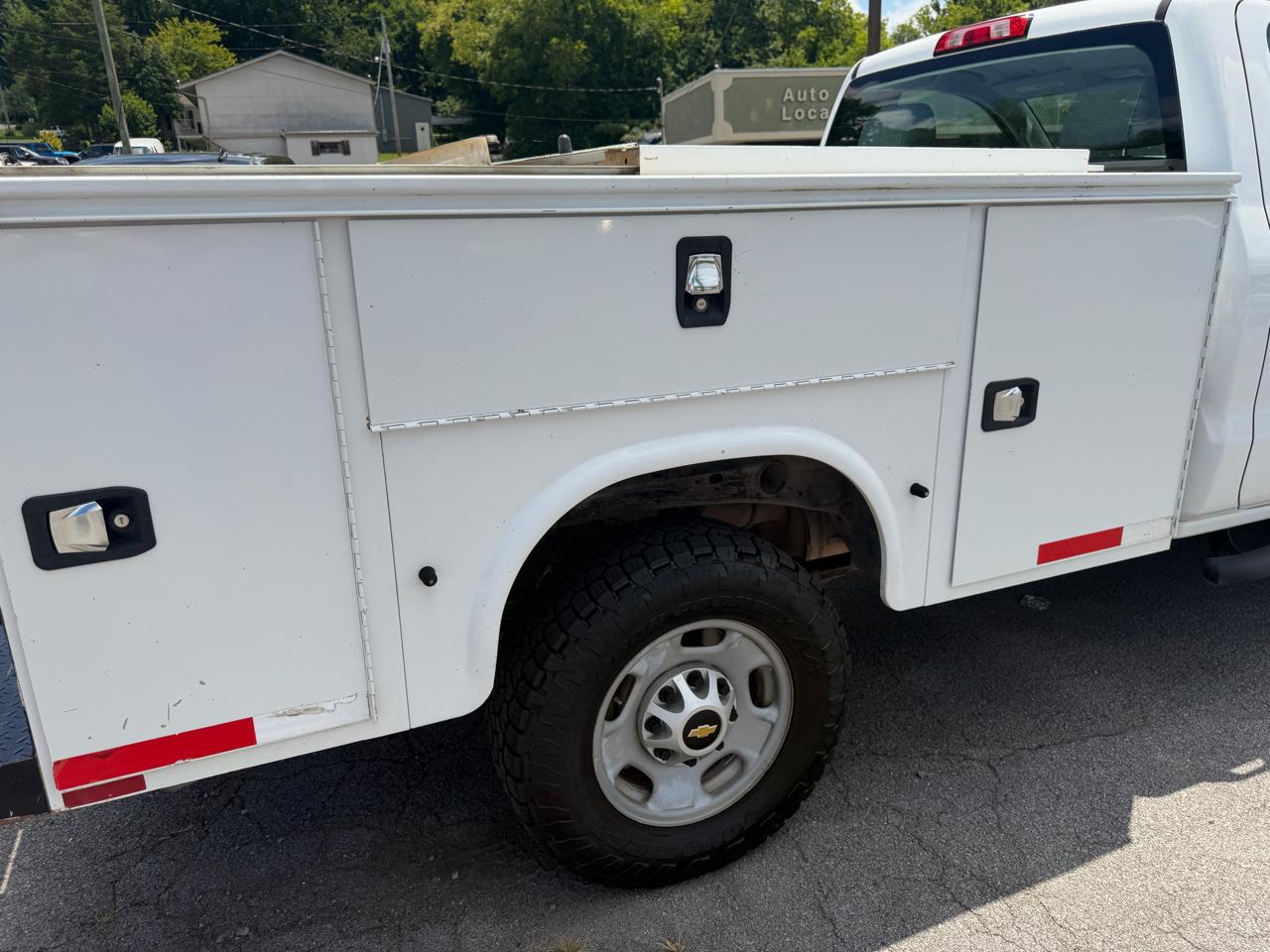 Chevrolet Silverado 2500HD 4WD Reg Cab 133.6" Work Truck 2016