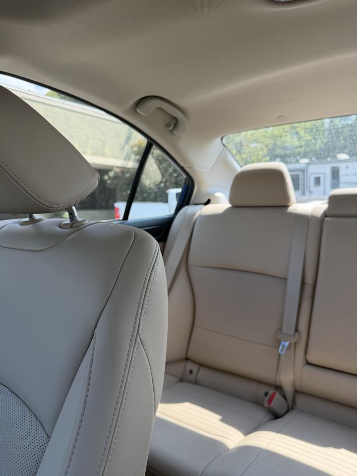 Subaru Legacy 4dr Sdn 2.5i Limited 2015