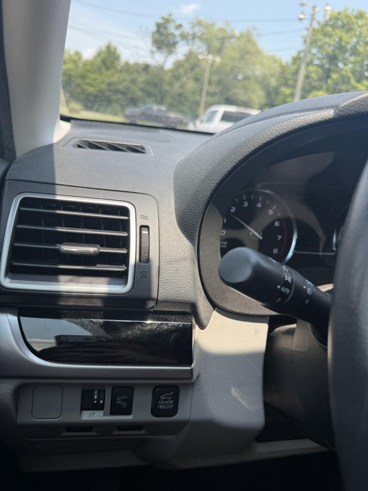 Subaru Forester 2.5i Limited CVT 2017