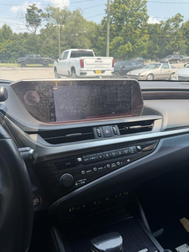 Lexus ES ES 350 FWD 2019