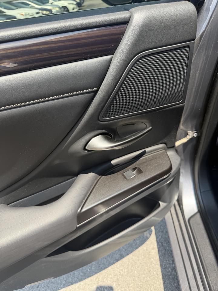 Lexus ES ES 350 FWD 2019