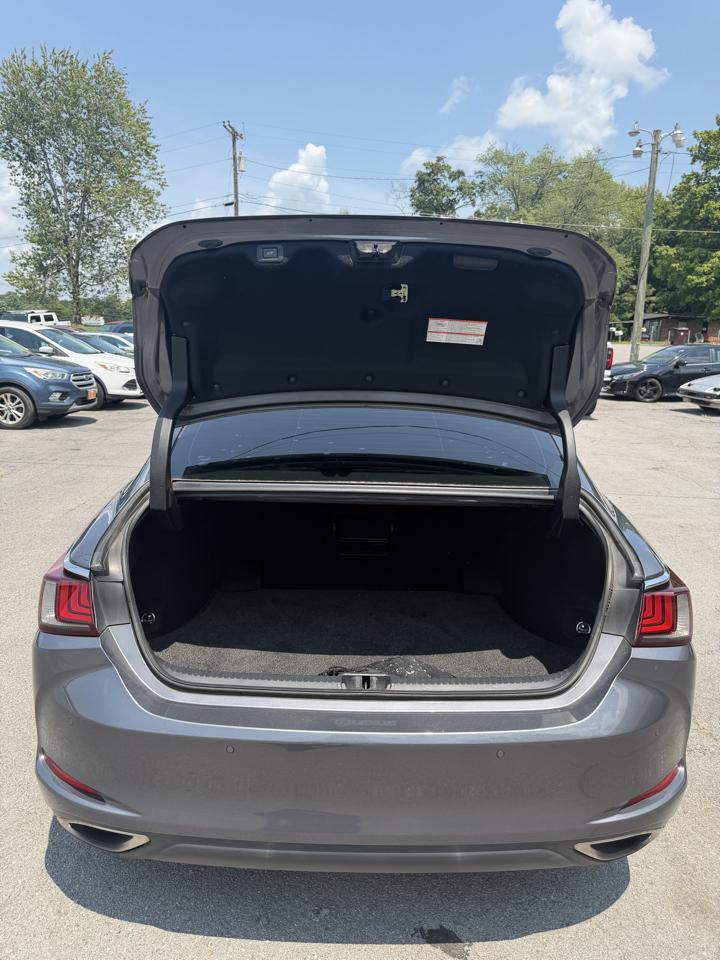 Lexus ES ES 350 FWD 2019