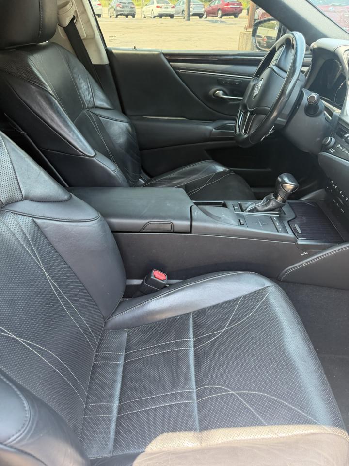 Lexus ES ES 350 FWD 2019