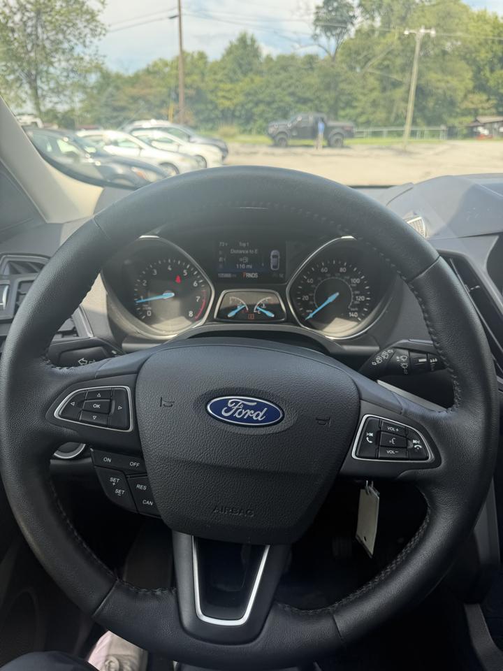 Ford Escape SEL FWD 2018