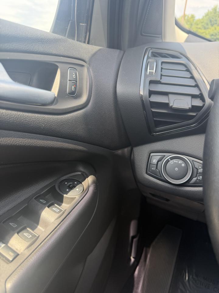 Ford Escape SEL FWD 2018