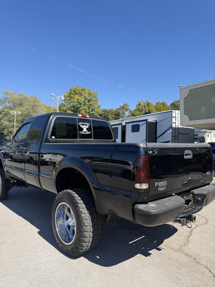 Ford Super Duty F-250 Supercab 142" Harley-Davidson 4WD 2004