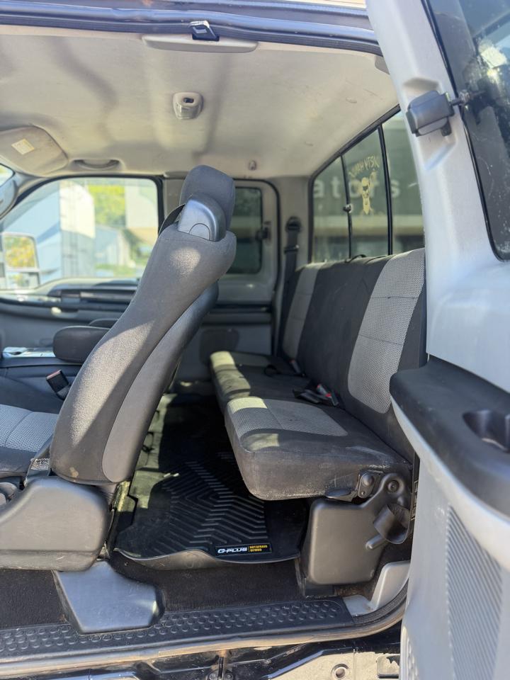 Ford Super Duty F-250 Supercab 142" Harley-Davidson 4WD 2004