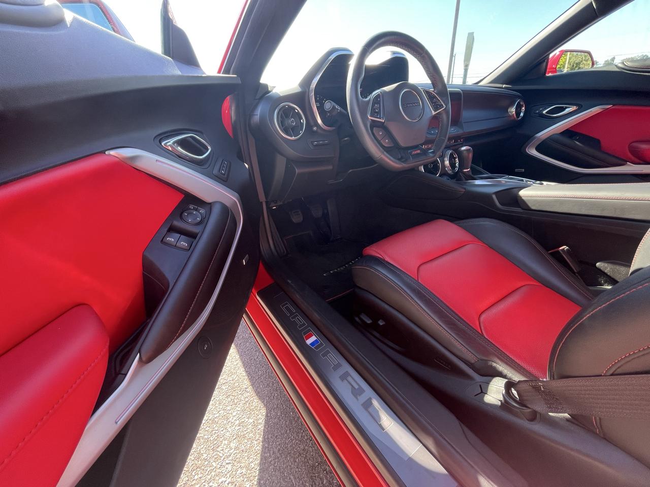 Chevrolet Camaro 2dr Cpe 2SS 2016