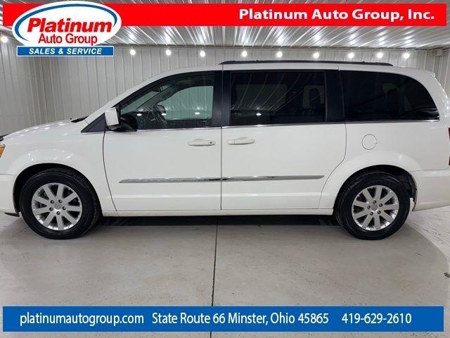 Chrysler Town & Country  2013
