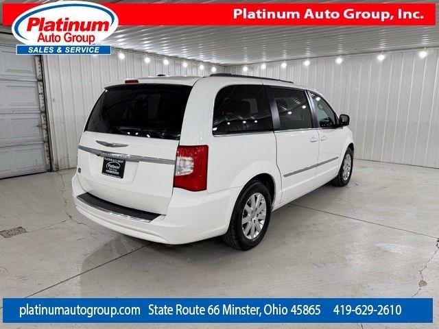 Chrysler Town & Country  2013