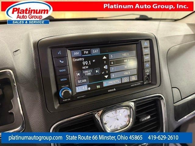 Chrysler Town & Country  2013