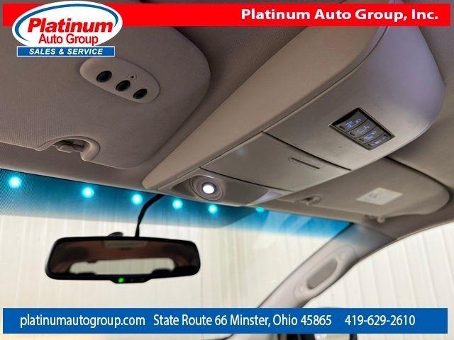 Chrysler Town & Country  2013