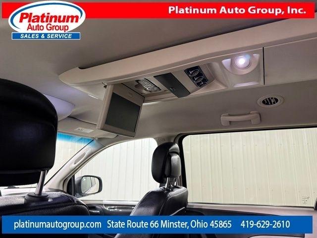 Chrysler Town & Country  2013