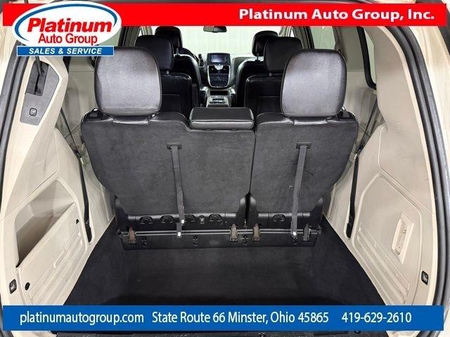 Chrysler Town & Country  2013