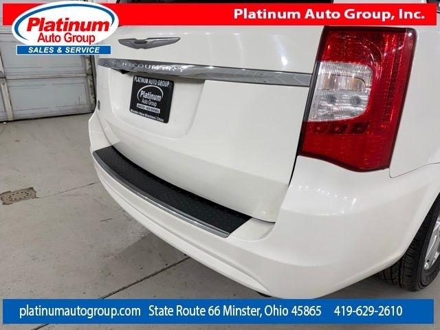 Chrysler Town & Country  2013