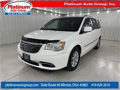 2013 Chrysler Town & Country 