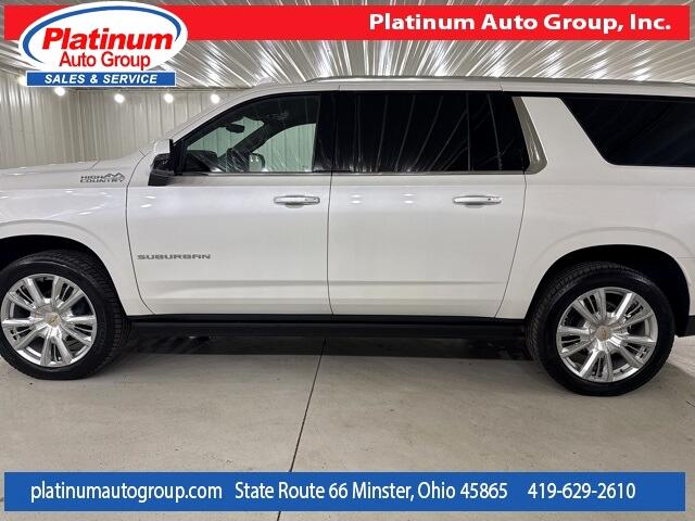2024 Chevrolet Suburban High Country photo 2
