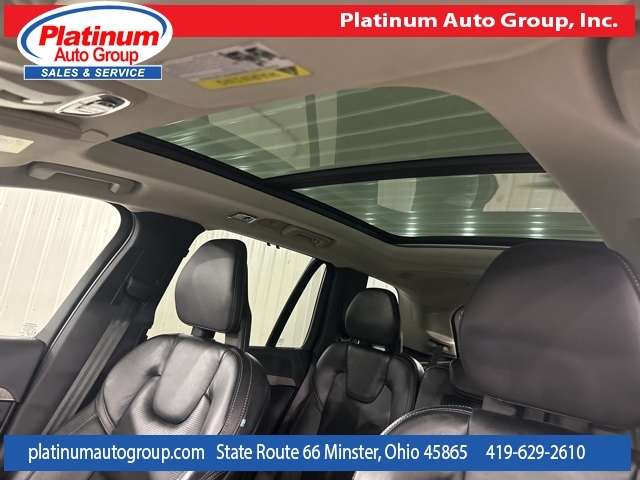 Volvo XC90  2021 Volvo XC90  2021