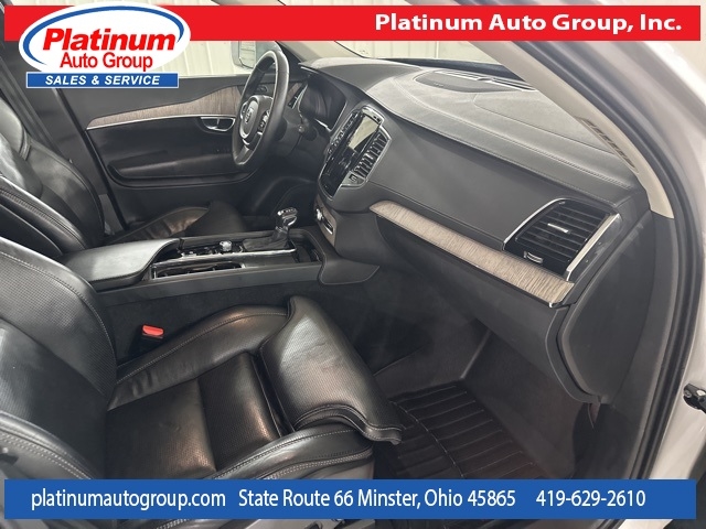 Volvo XC90  2021 Volvo XC90  2021