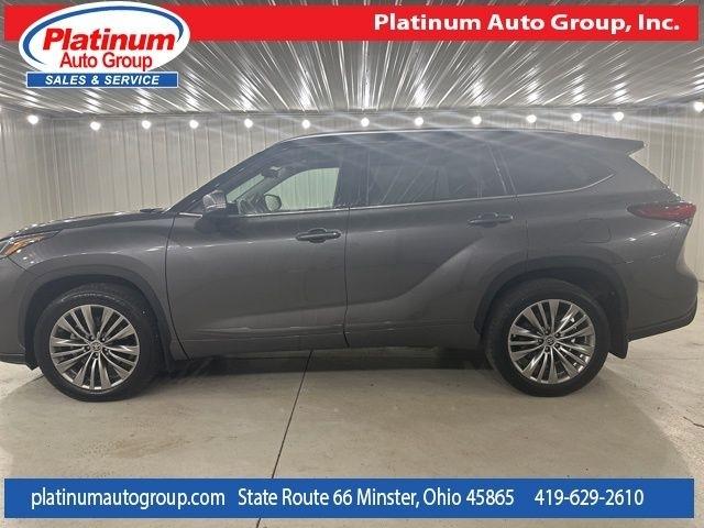 Toyota Highlander  2021