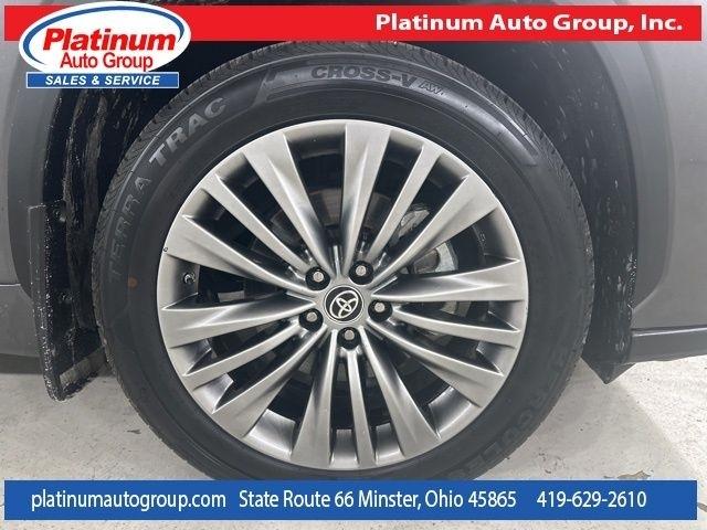 Toyota Highlander  2021