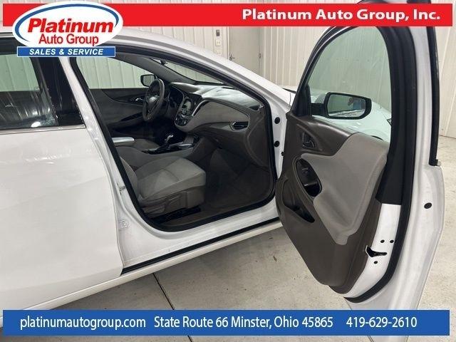 Chevrolet Malibu  2022