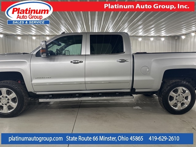 2018 Chevrolet Silverado 2500HD LTZ photo 2