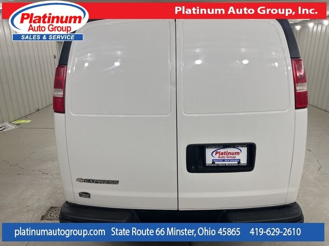 2018 Chevrolet Express Cargo Work Van photo 4