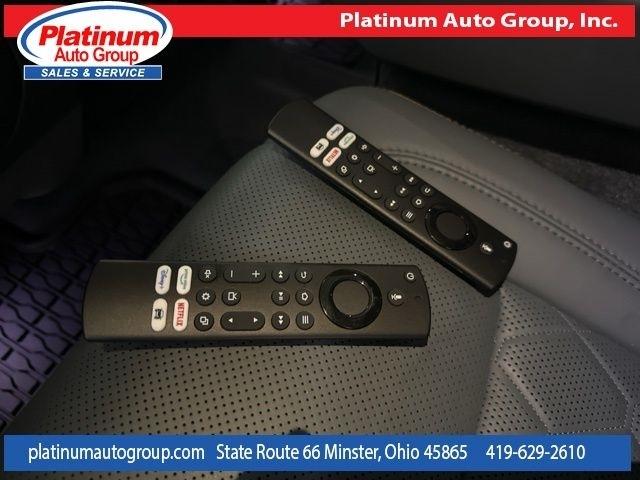 Jeep Grand Wagoneer L  2023