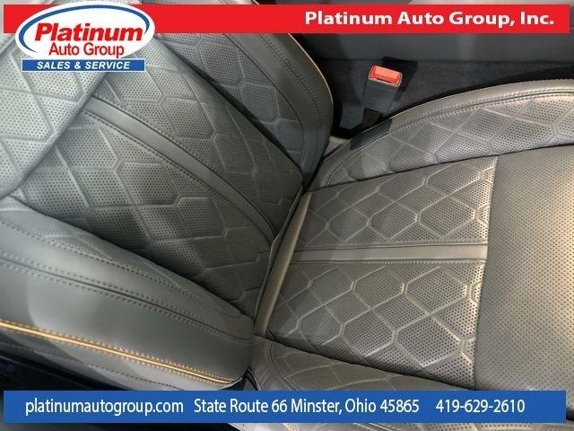 Jeep Grand Wagoneer L  2023