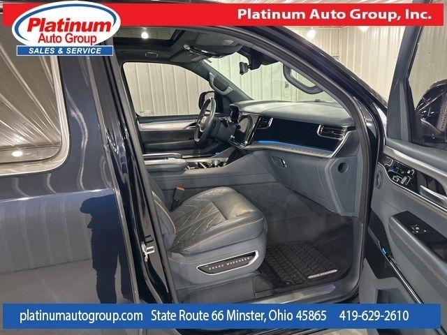 Jeep Grand Wagoneer L  2023