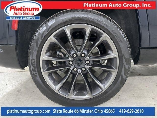 Jeep Grand Wagoneer L  2023