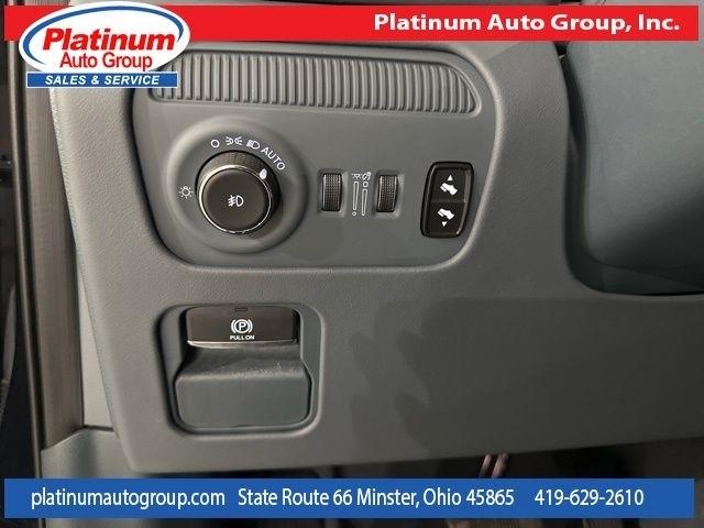 Jeep Grand Wagoneer L  2023